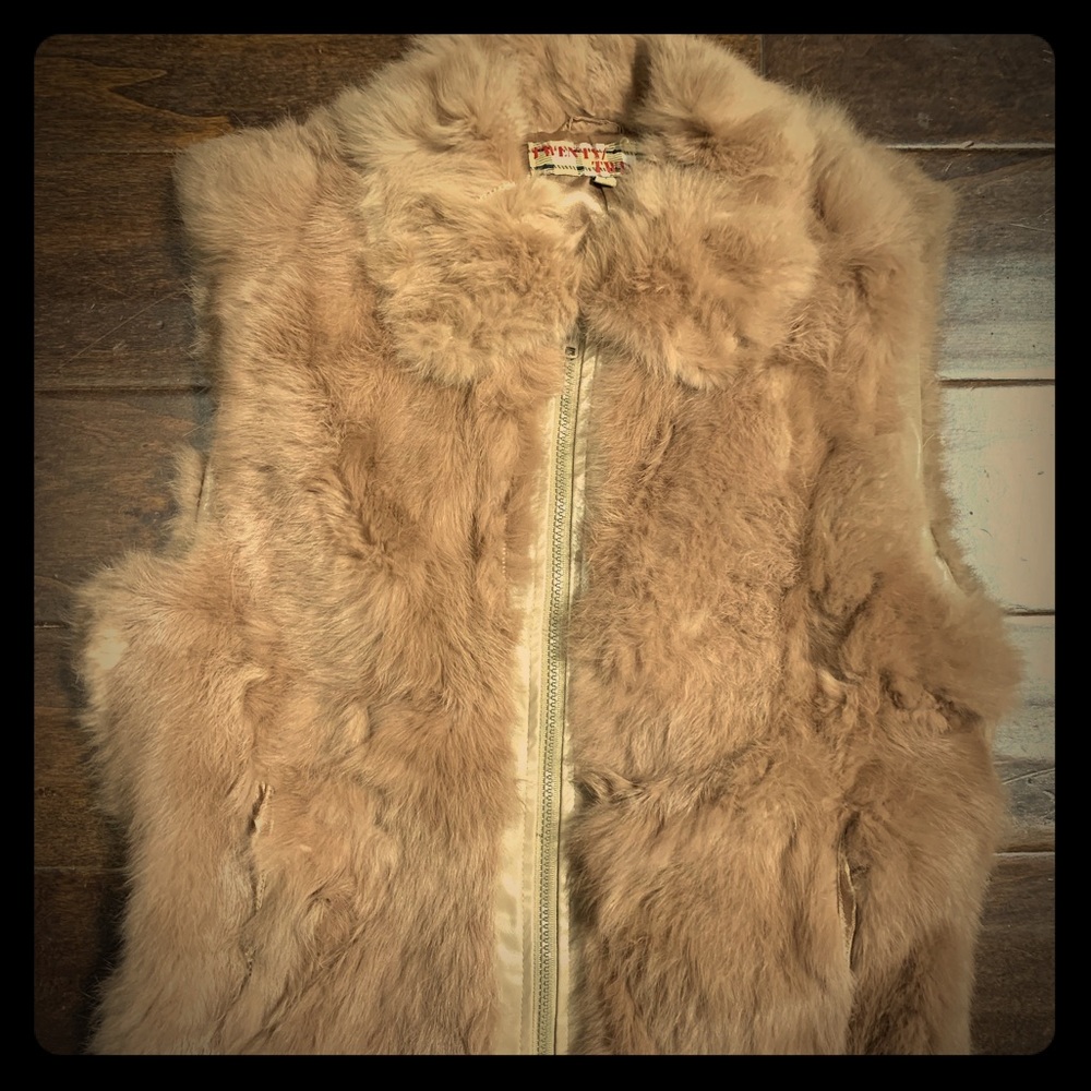 Fur vest